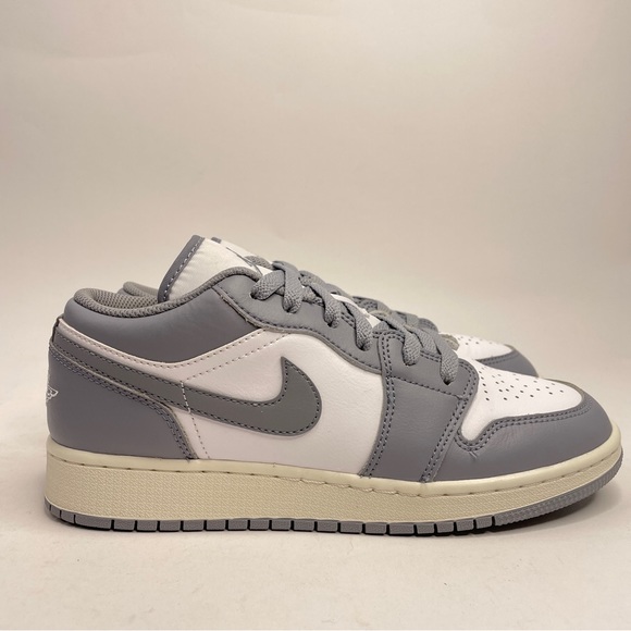Nike Air Jordan 1 Retro Low GS “Vintage Grey” 2023 - Picture 7 of 8